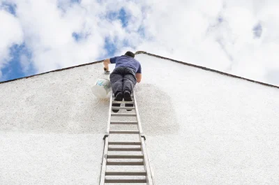 Peinture extérieure au Charme — façades et ravalement